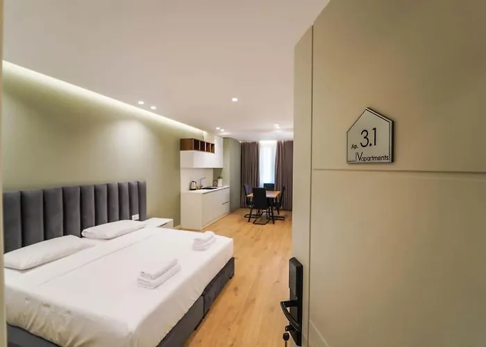 Апартаменты 2 Steps From Center 3 1 Тирана